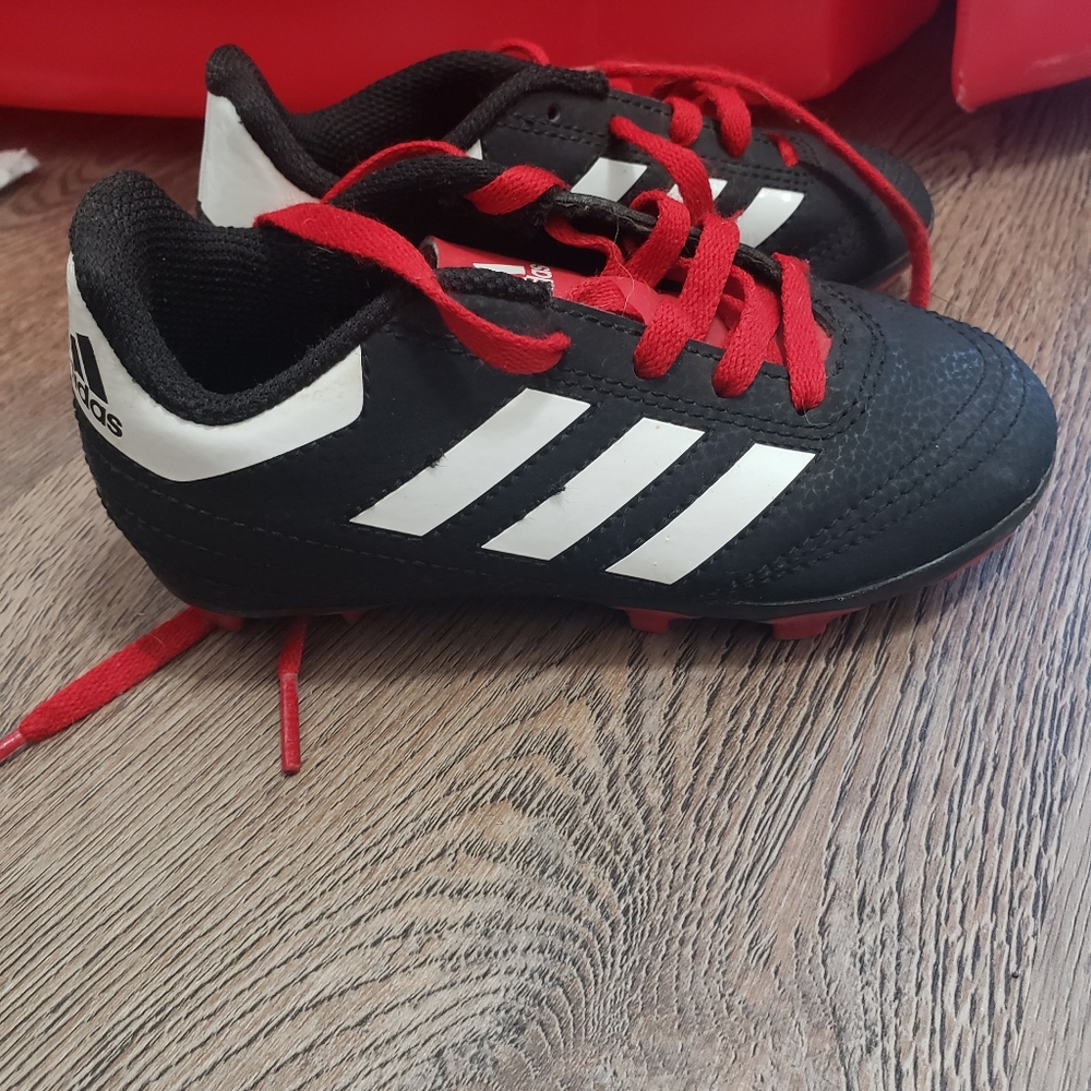 Adidas Soccer Cleats black and red size 9.5